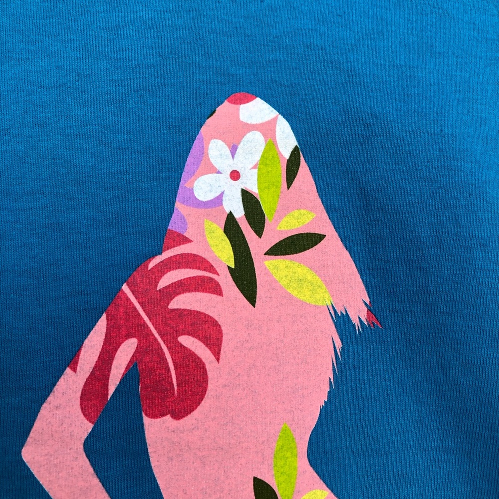 Island Snow Turquoise Blue Hawaiian Bond Girl Silhouette Tee S - Picture 3 of 10